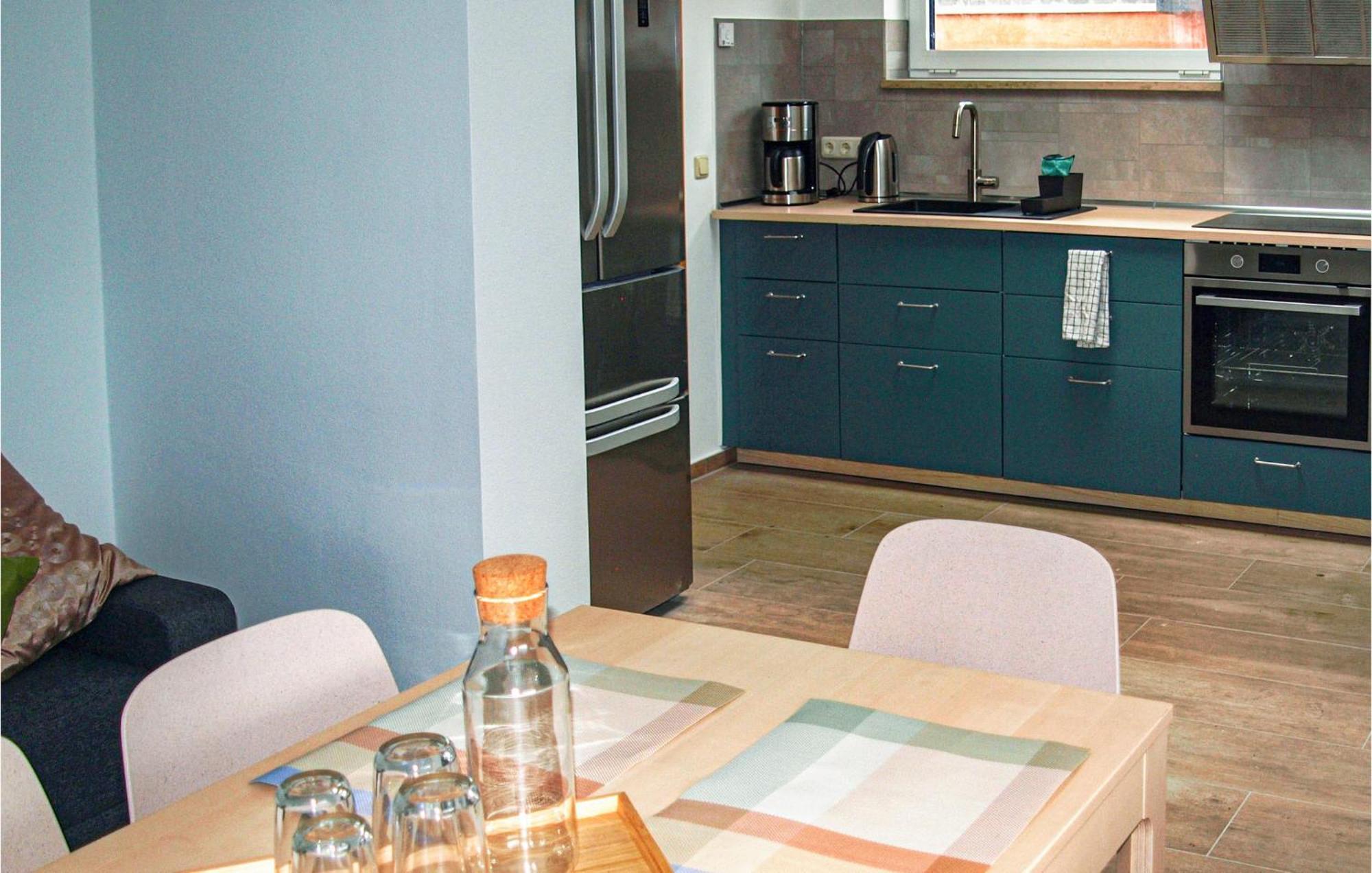 3 Bedroom Beautiful Home In Neubrandenburg Zewnętrze zdjęcie