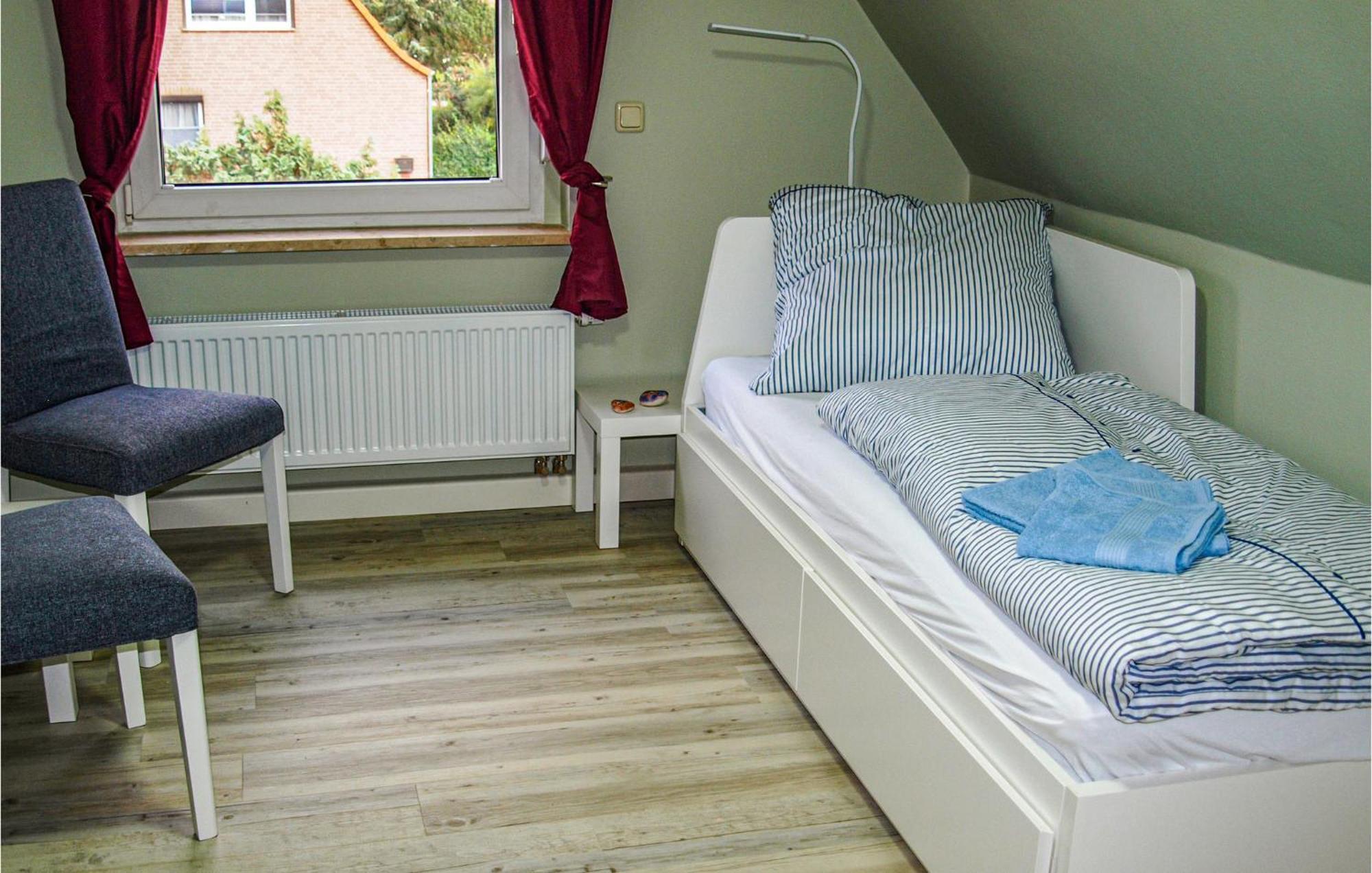 3 Bedroom Beautiful Home In Neubrandenburg Zewnętrze zdjęcie